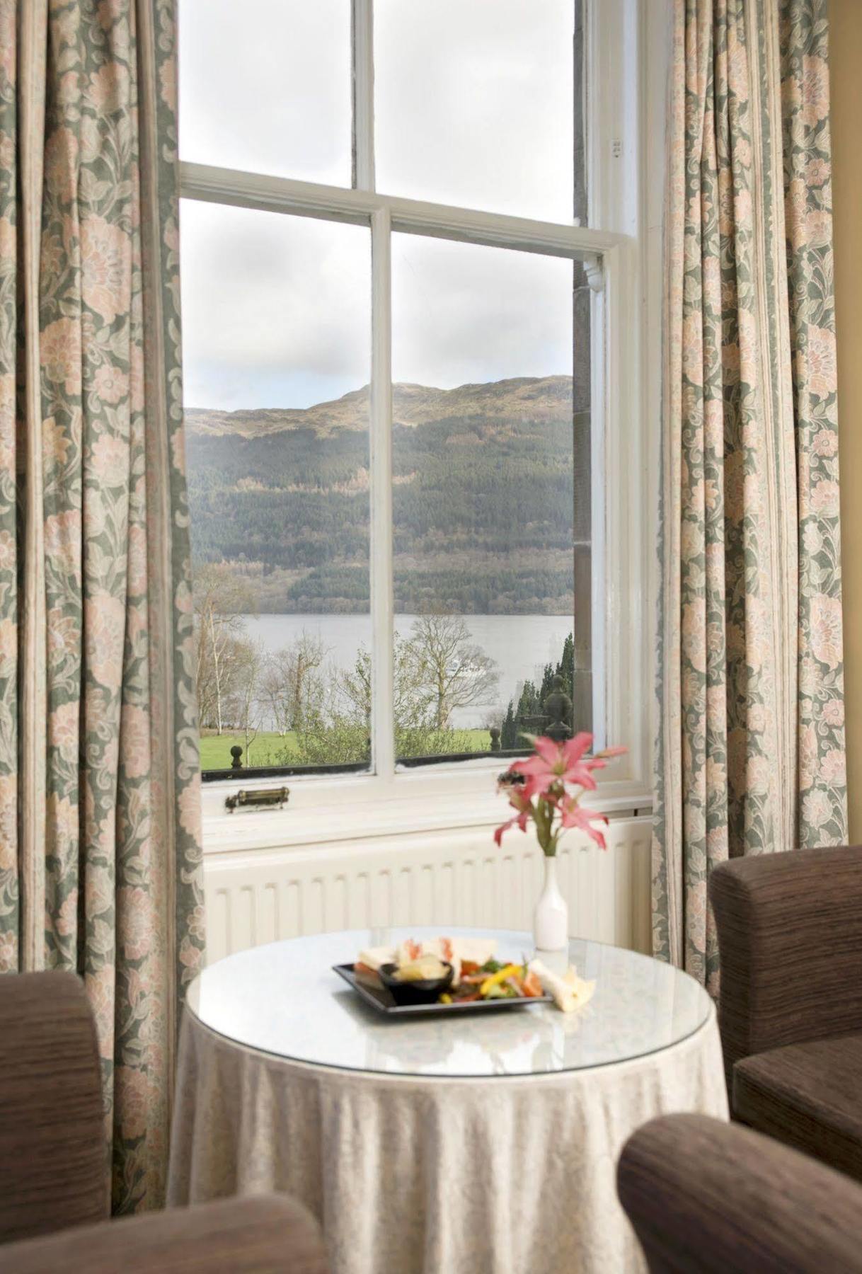 The Tarbet Hotel Eksteriør bilde